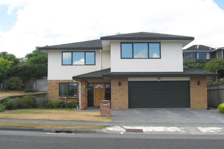 Photo of property in 18 Clearwater Terrace, Brown Owl, Upper Hutt, 5018