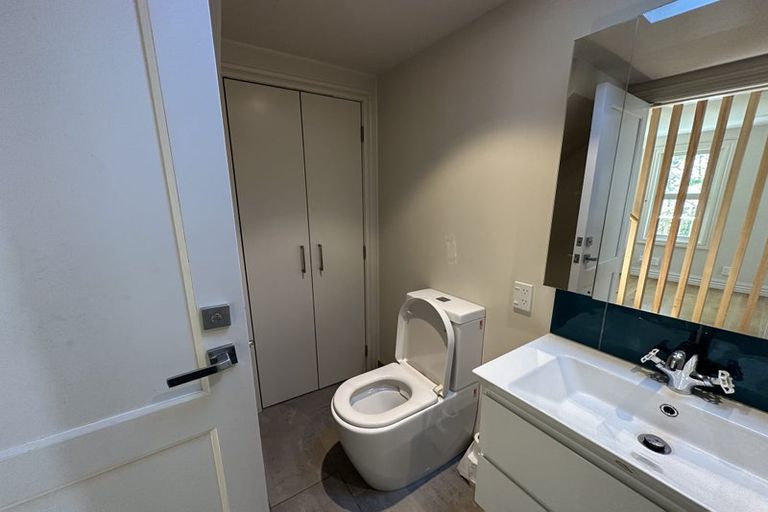 Photo of property in 32 Ascot Street, Thorndon, Wellington, 6011