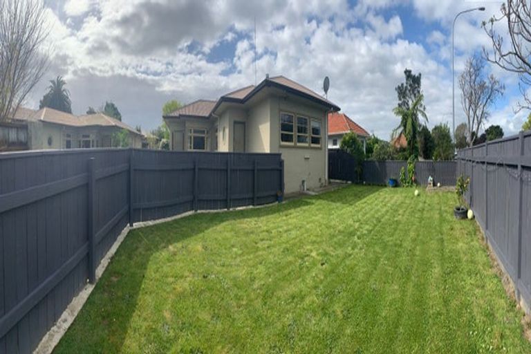 Photo of property in 9/283 Park Road, Hokowhitu, Palmerston North, 4410