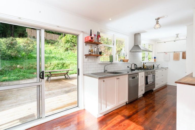 Photo of property in 12 Tobruk Street, Karori, Wellington, 6012