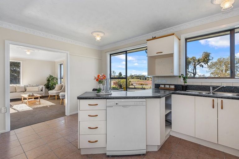 Photo of property in 109 Carisbrooke Street, Aranui, Christchurch, 8061