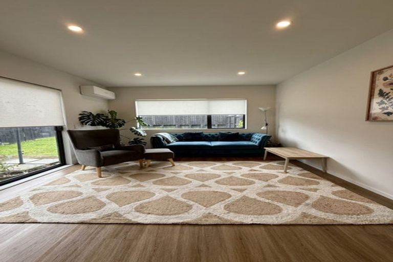 Photo of property in 24 Pilot Drive, Hobsonville, Auckland, 0616