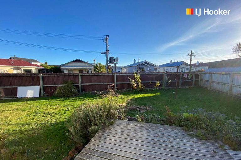Photo of property in 74 Queens Drive, Saint Kilda, Dunedin, 9012