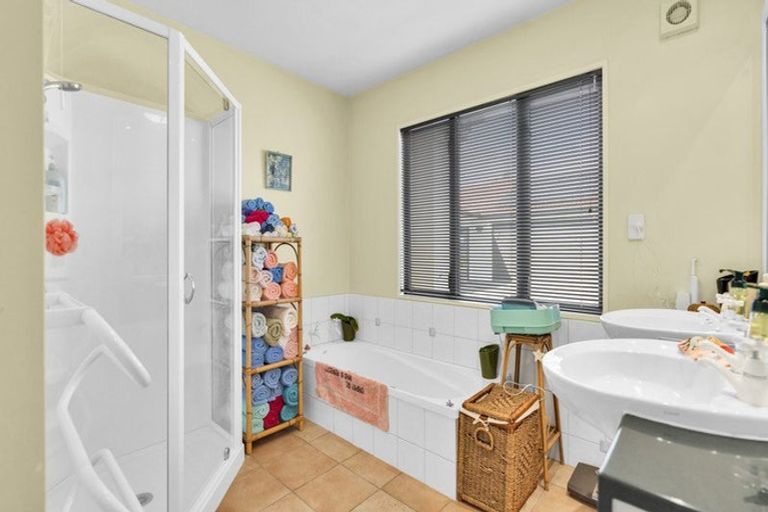 Photo of property in 38 Sillano Place, Ohoka, Kaiapoi, 7692