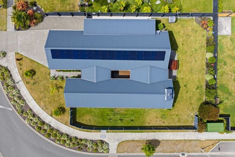 Photo of property in 17 Rose Manor Drive, Springlands, Blenheim, 7201