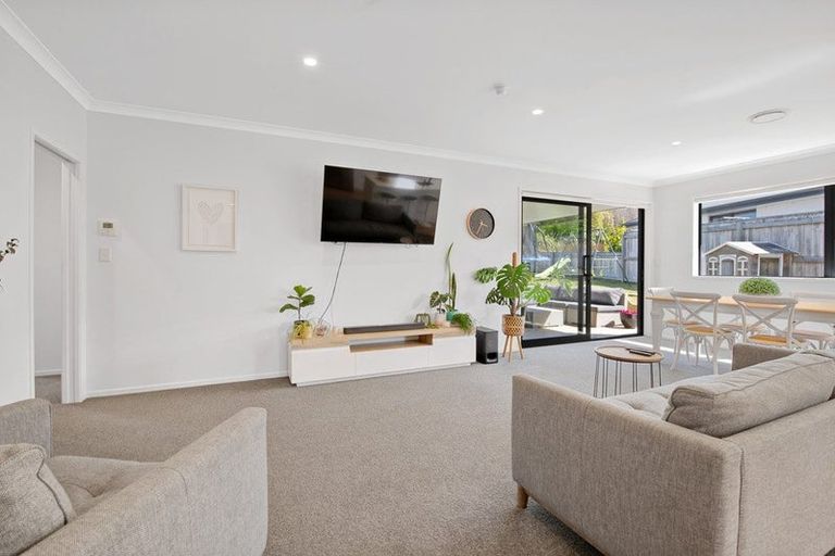 Photo of property in 3 Magnolia Lane, Kaukapakapa, Helensville, 0875