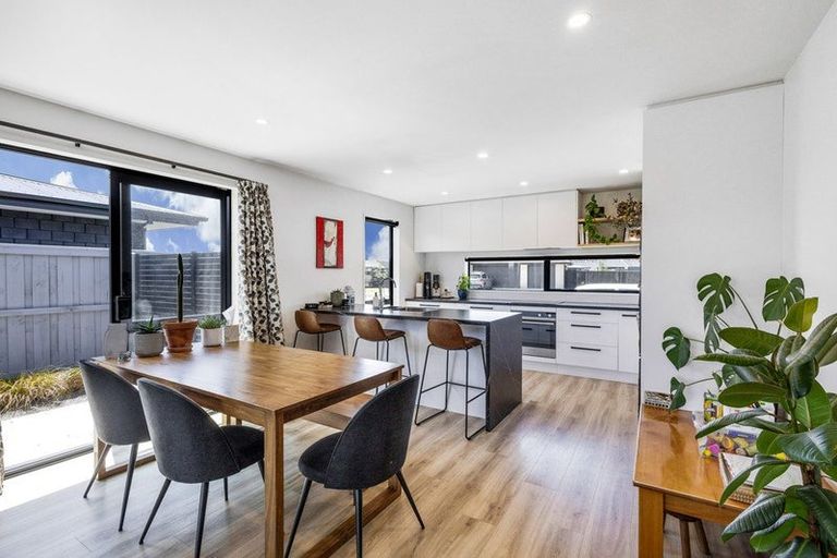 Photo of property in 36 Fairbairn Road, Rolleston, 7614