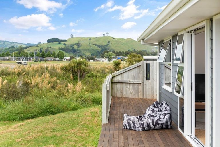 Photo of property in 18 Westhill Lane, Papamoa Beach, Papamoa, 3118