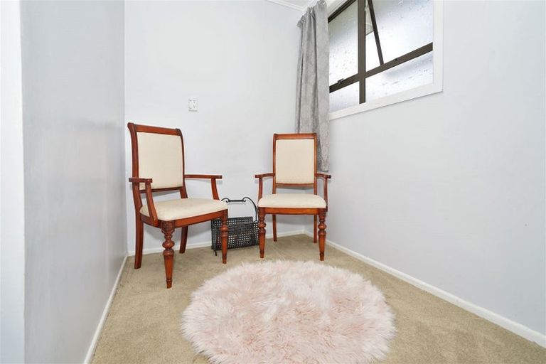 Photo of property in 21 Mabian Crescent, Deanwell, Hamilton, 3206