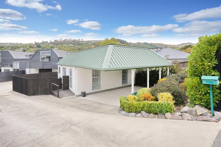 Photo of property in 63 Landsdowne Terrace, Cashmere, Christchurch, 8022