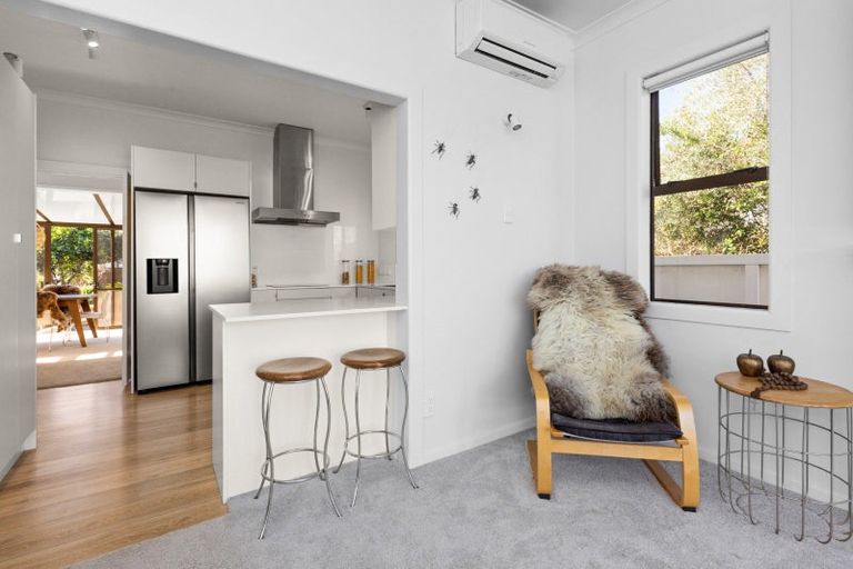 Photo of property in 500 Fenwick Street, Mayfair, Hastings, 4122