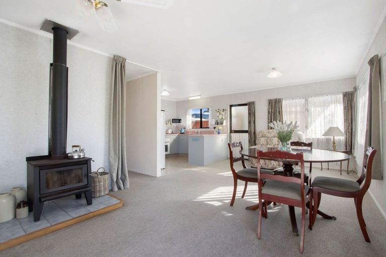 Photo of property in 9b Johnston Street, Foxton, 4814