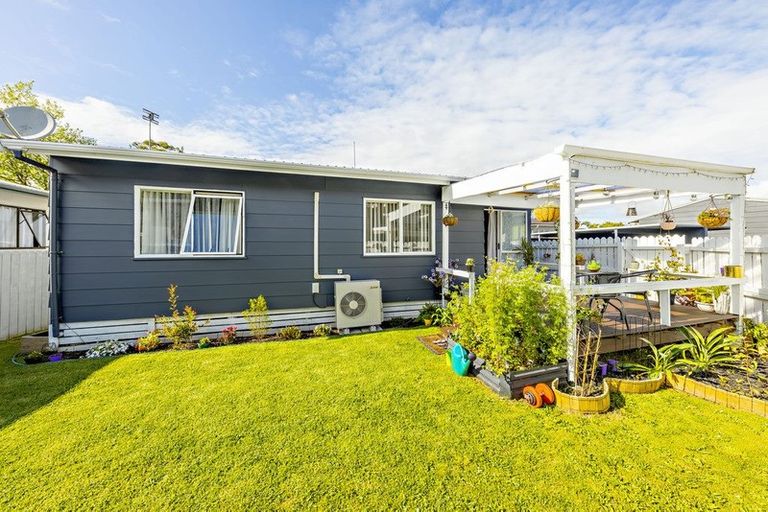 Photo of property in 3/34 Great South Road, Manurewa, Auckland, 2102