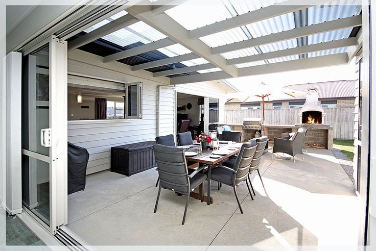 Photo of property in 24 Forbes Road, Foxton Beach, Foxton, 4815