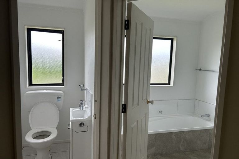 Photo of property in 98 Crystall Road, Pakipaki, Hastings, 4172