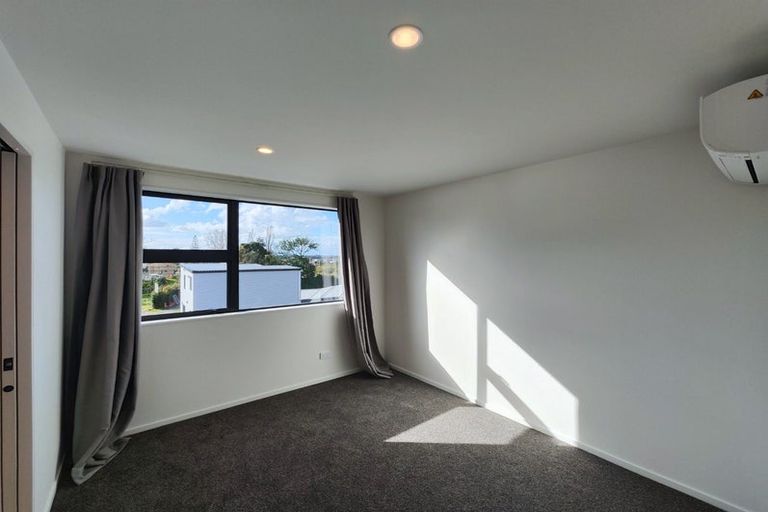 Photo of property in 9/13 Grove Lane, Pakuranga, Auckland, 2010