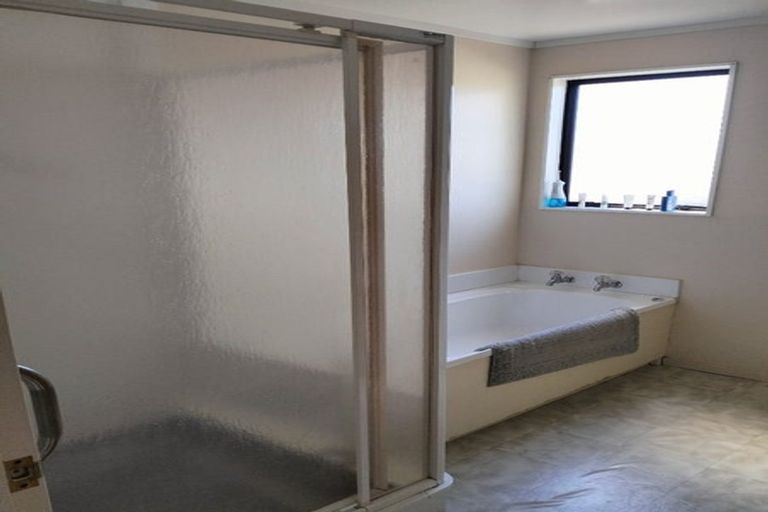 Photo of property in 39 Burgess Road, Johnsonville, Wellington, 6037