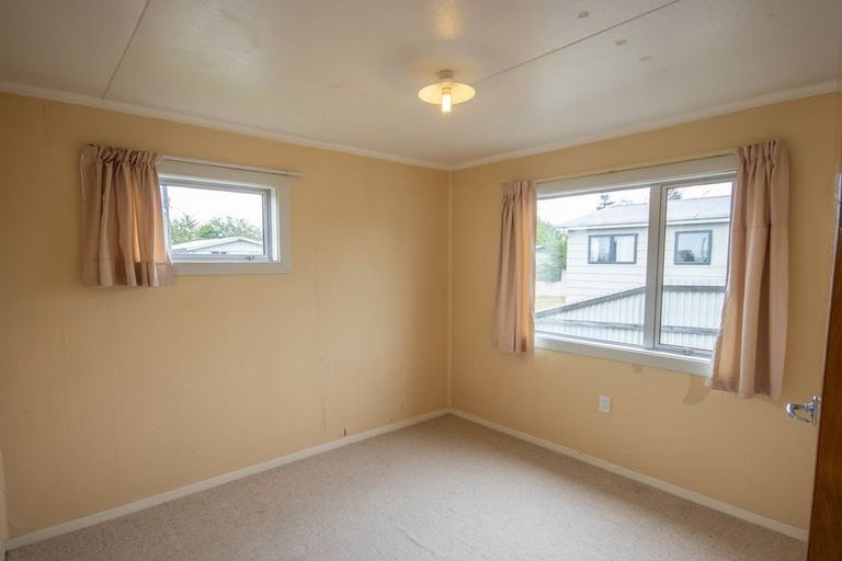 Photo of property in 14 Sefton Street, Twizel, 7901