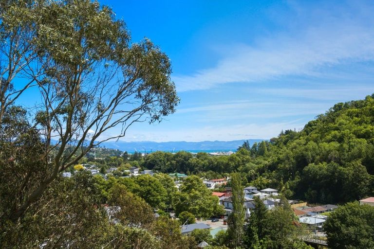 Photo of property in 129 Cleveland Terrace, Maitai, Nelson, 7010