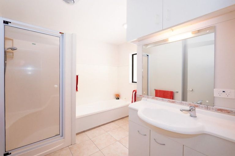 Photo of property in 36a Kings Road, Paihia, 0200