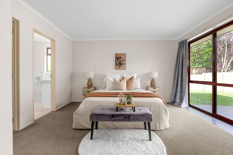 Photo of property in 1 Farleigh Close, Huntington, Hamilton, 3210