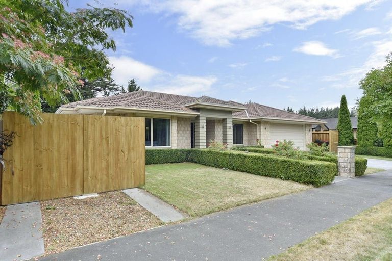 Photo of property in 22 Reka Street, Parklands, Christchurch, 8083