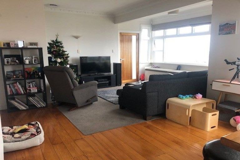 Photo of property in 57 Rodrigo Road, Kilbirnie, Wellington, 6022