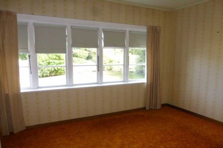 Photo of property in 2 Kawaka Street, Riccarton, Christchurch, 8041