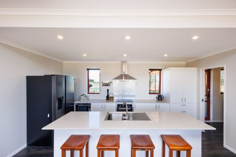 Photo of property in 107 Ashhurst Road, Bunnythorpe, Palmerston North, 4481