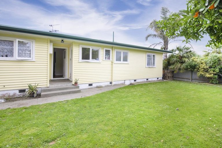 Photo of property in 13 Armour Place, Onekawa, Napier, 4110