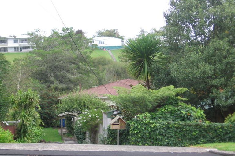 Photo of property in 83 Woodglen Road, Glen Eden, Auckland, 0602