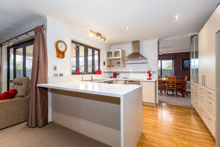 Photo of property in 34 Tancred Street, Geraldine, 7930