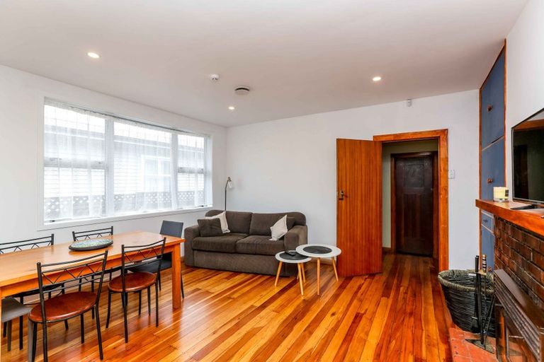 Photo of property in 12 Ngaio Street, Strandon, New Plymouth, 4312