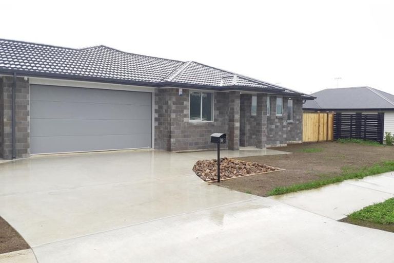 Photo of property in 38 Escotts Road, Tuakau, 2121