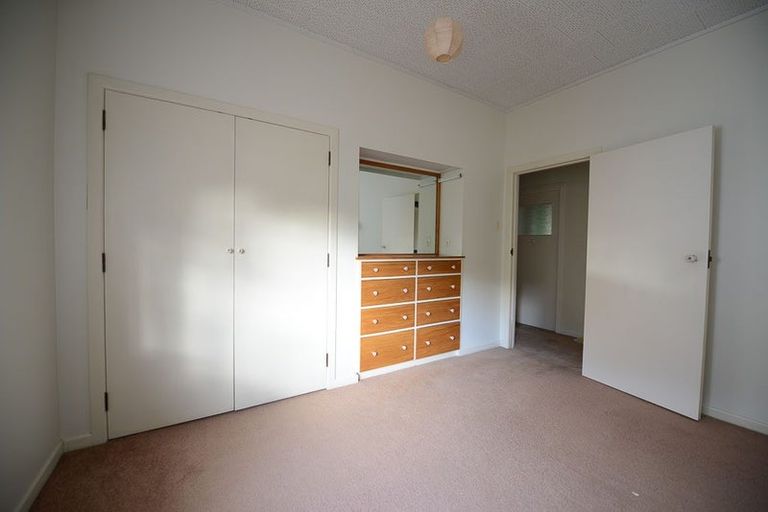 Photo of property in 63 Havelock Road, Havelock North, 4130