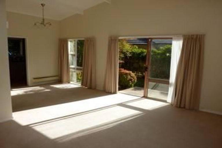 Photo of property in 8e Ihaka Street, Hokowhitu, Palmerston North, 4410