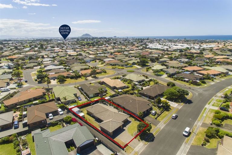 Photo of property in 34 Lotus Avenue, Mount Maunganui, 3116