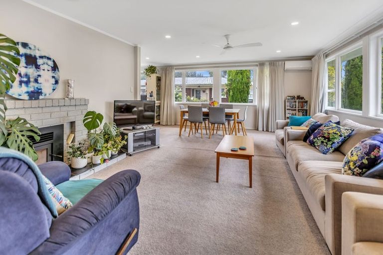 Photo of property in 61 Martin Street, Utuhina, Rotorua, 3015