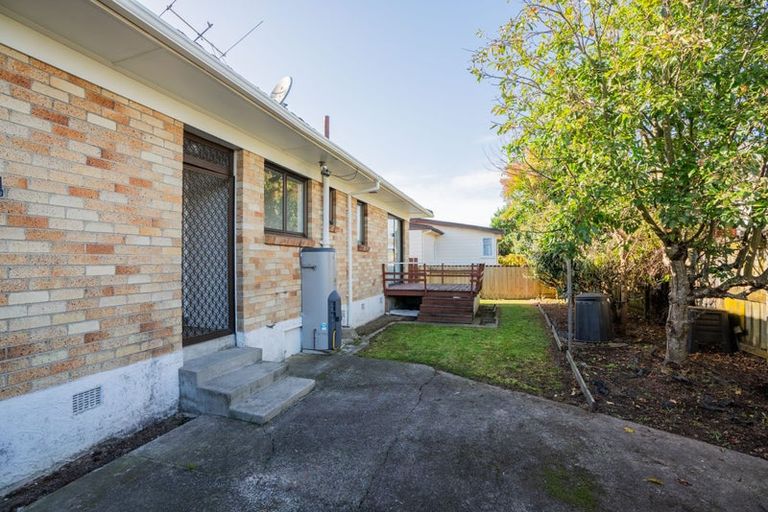Photo of property in 5 Heath Street, St Andrews, Hamilton, 3200