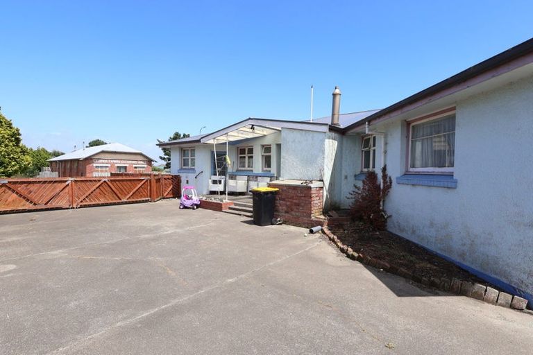 Photo of property in 12 John Street, Strathern, Invercargill, 9812