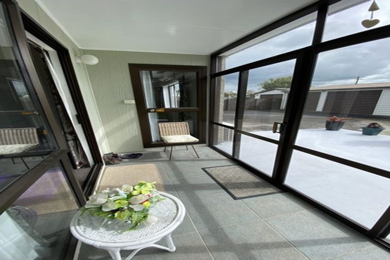 Photo of property in 24 Graham Street, Eltham, 4322