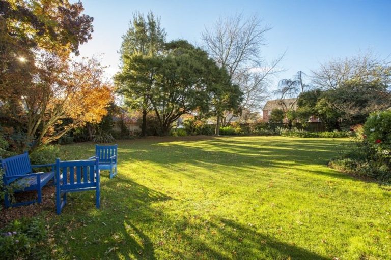 Photo of property in 61 Park Street, Ashburton, 7700