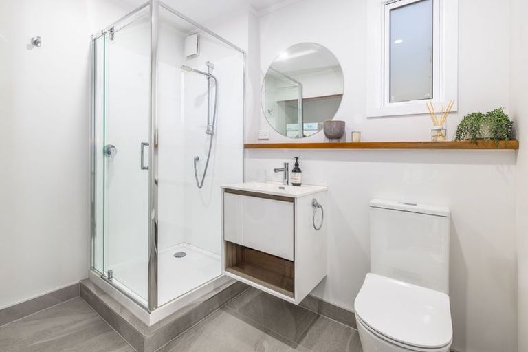 Photo of property in 4 Fincham Road, Raumati Beach, Paraparaumu, 5032