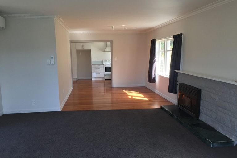 Photo of property in 52 Kiriwai Road, Paremata, Porirua, 5024