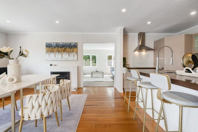 Photo of property in 133 Beach Haven Road, Beach Haven, Auckland, 0626