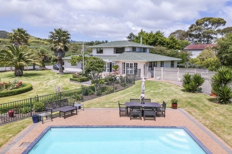 Photo of property in 21 Matai Road, Raumati South, Paraparaumu, 5032