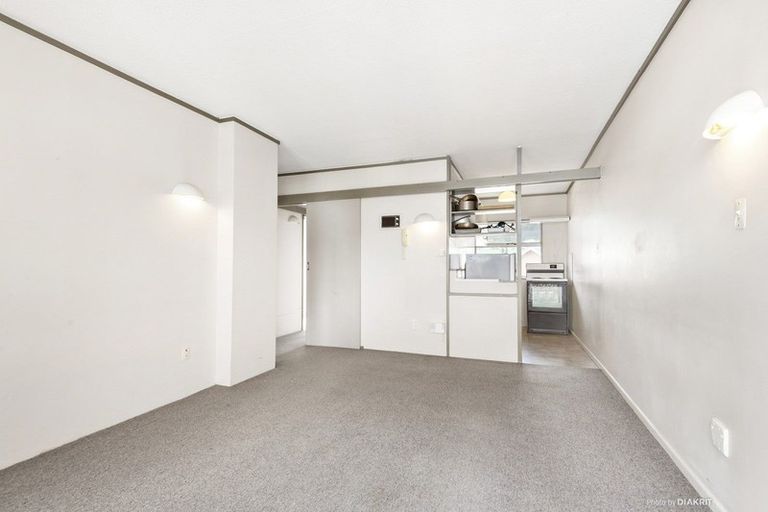 Photo of property in Melksham Towers, 704/131 Brougham Street, Mount Victoria, Wellington, 6011