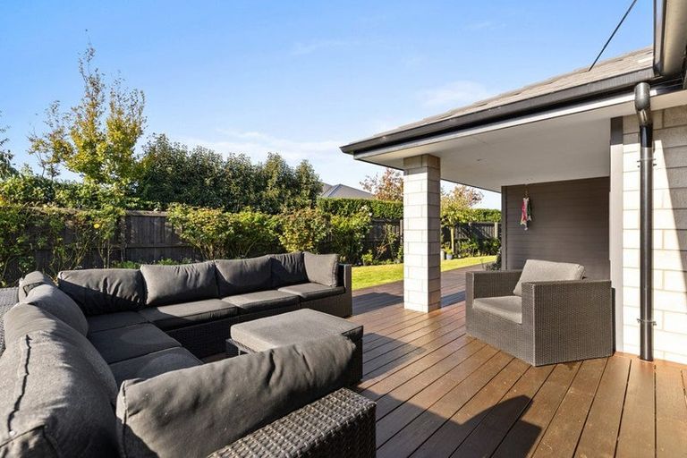 Photo of property in 102 Ledbury Drive, Rolleston, 7615
