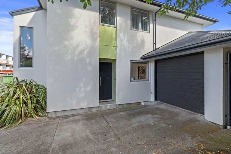 Photo of property in 115a Nursery Road, Phillipstown, Christchurch, 8011