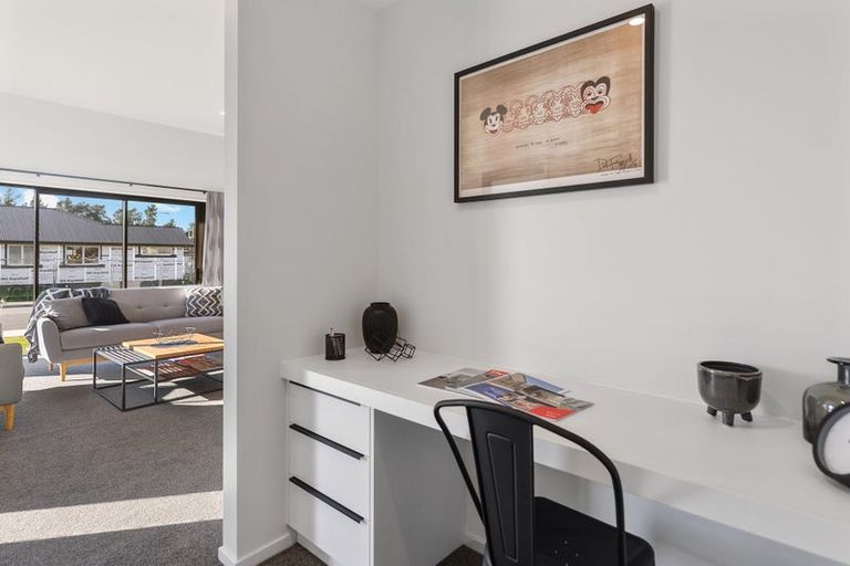 Photo of property in 2 John Raven Lane, Woodend, 7610